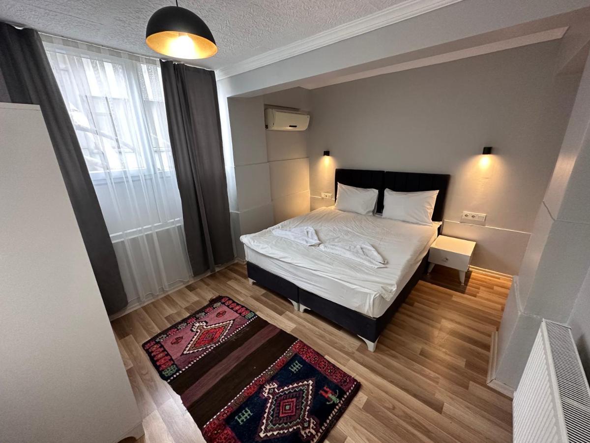 Modern Apart Close To Blue Mosque And Hagia Sophia Old City Istanboel Buitenkant foto