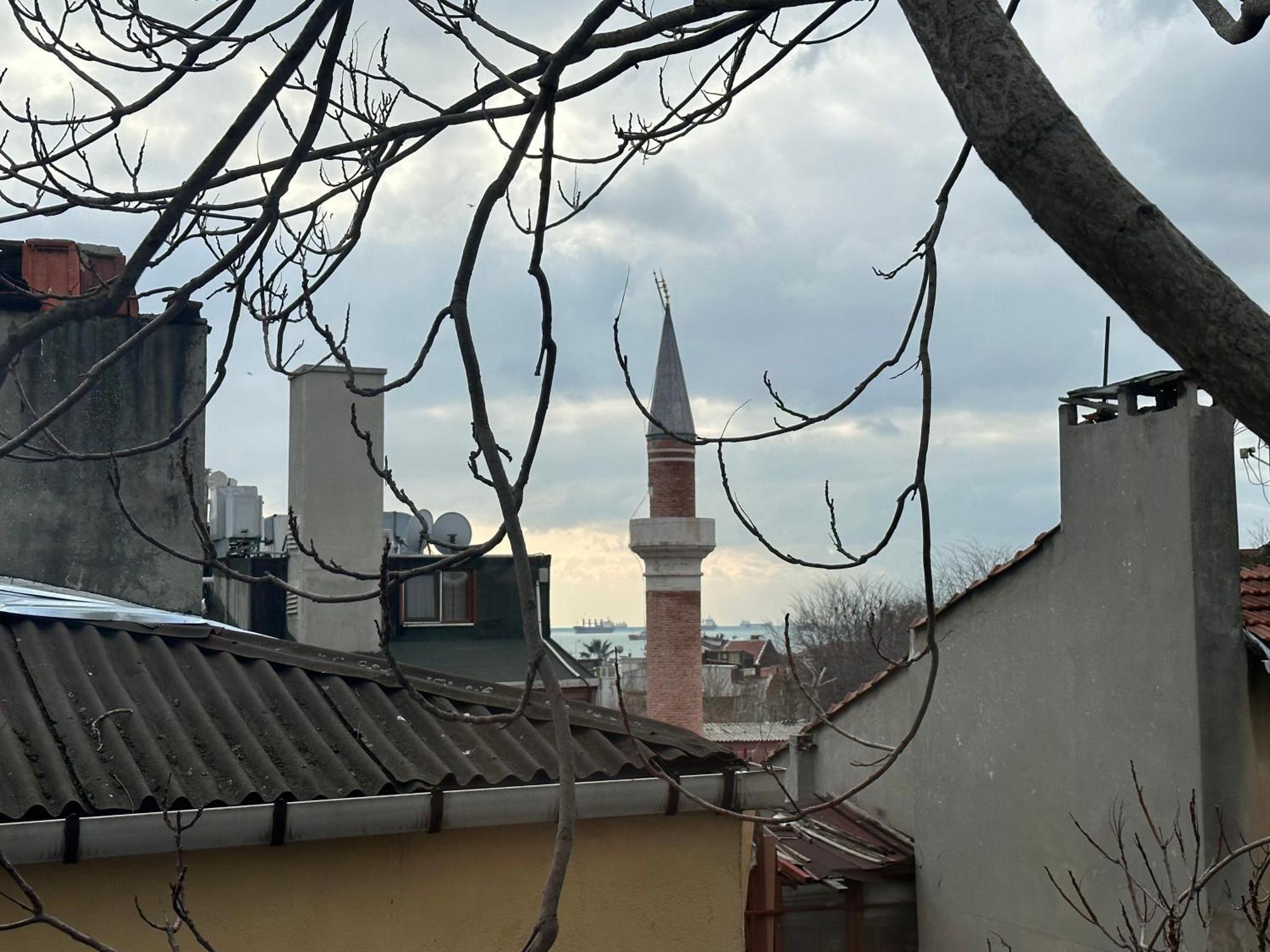 Modern Apart Close To Blue Mosque And Hagia Sophia Old City Istanboel Buitenkant foto